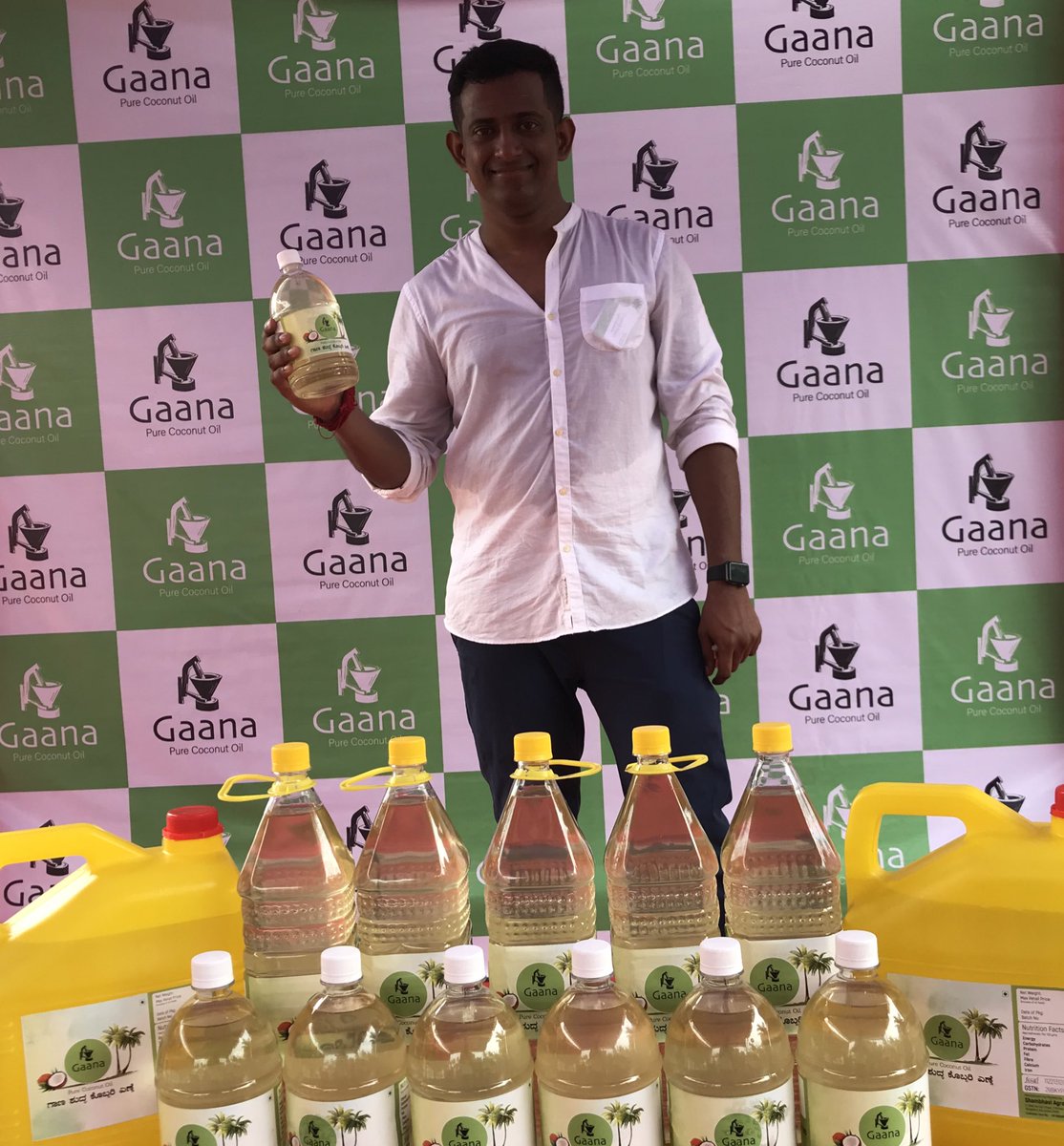 vikrambacharya's tweet photo. Our Grand Opening of @Gaanaagro I We'd like to thank @KotianUmanath for taking part in the occassion. https://t.co/4aRuESXGY8