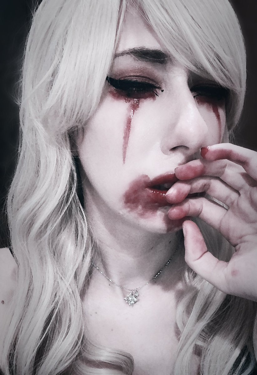mymymiyuki's tweet photo. #goth #gothic #gothique #ゴス #ゴスロリ #黒い系 #ゴススタイル #スタイル #原宿 #東京 #フランス人 #modelgoth #dark #model #modele #photography #photographie #modelephoto #modeljapan #モデル #darkness #v系 #vkei #visualkei #vampyre #dark #darkart #fantasy #vampire https://t.co/fQwZkYBm6I