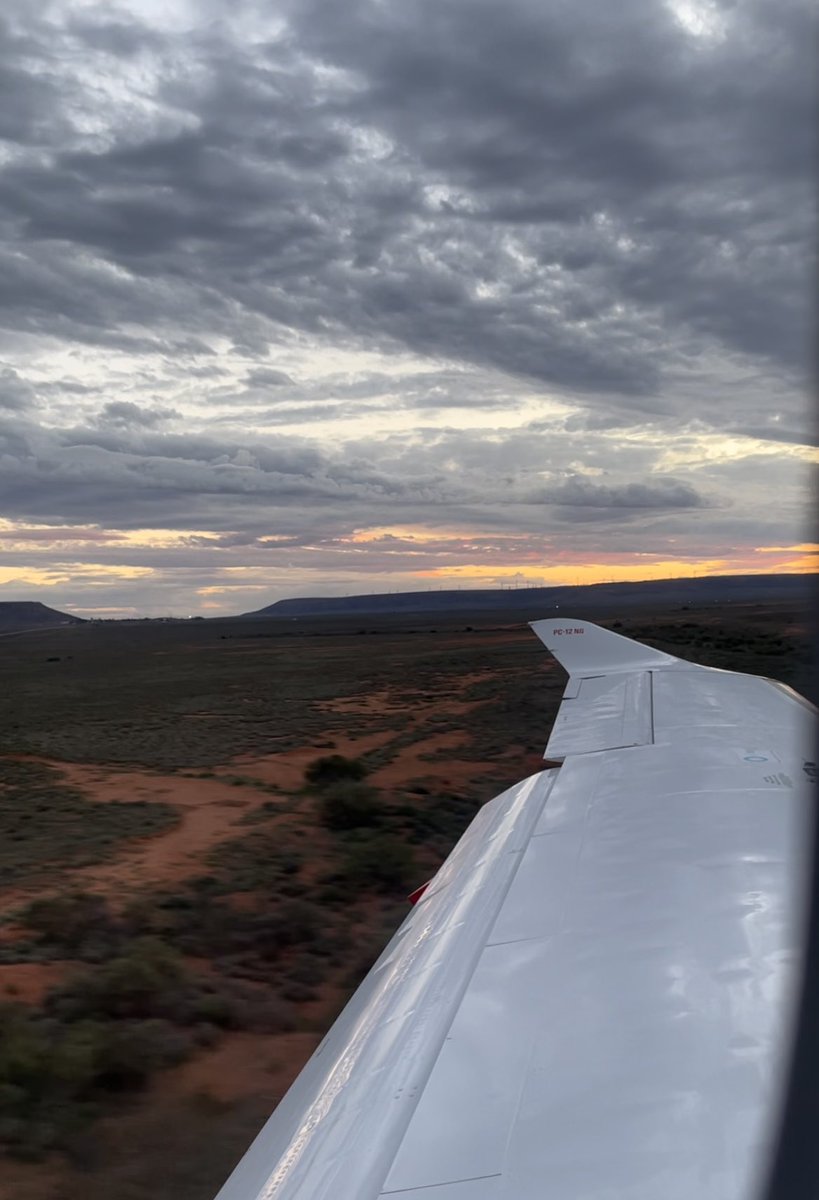 ZoeElizabeth_92's tweet photo. Love adventuring to new locations! All in a days work with some very grateful patients along the way ✈️ @RFDS_CO_EGMMRS https://t.co/7FXNNllE0y