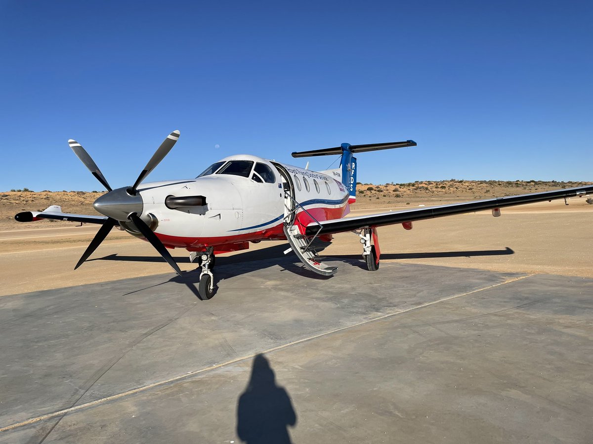 ZoeElizabeth_92's tweet photo. Love adventuring to new locations! All in a days work with some very grateful patients along the way ✈️ @RFDS_CO_EGMMRS https://t.co/7FXNNllE0y