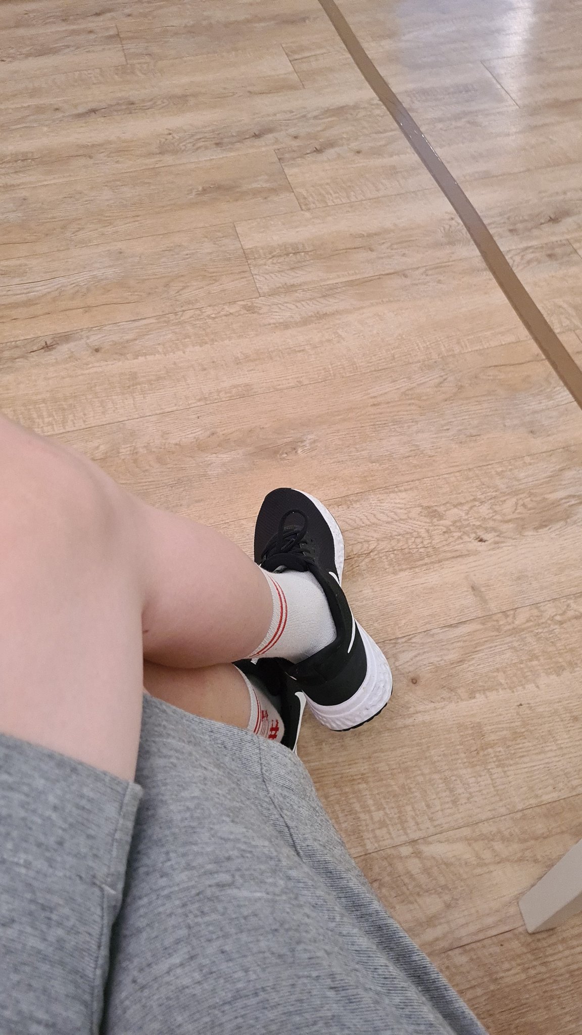 Waiting at the doctor for my gay diagnosis ??? https://t.co/oWdNDheXvD