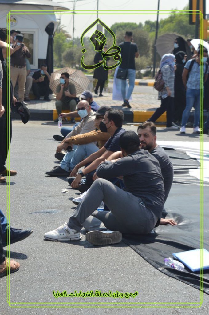 إن الظروف الصعبة هي من تُبين معدن الاصيل 
#احسمها_انت_گدها