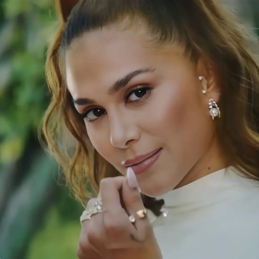INTEGRACIÓN! 🚨
Si eres fan de Greeicy, eres activo en twitter y te gustaría hacer parte de un grupo para su fandom, responde este tweet.

— LIKE Y RT