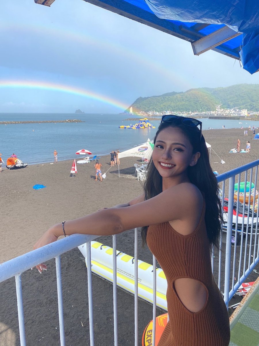 ha__ru6028's tweet photo. 超絶機嫌良さそう😀🌈
将来絶対海の近くに住みたいナ🌊 https://t.co/9FWtcTl4UO