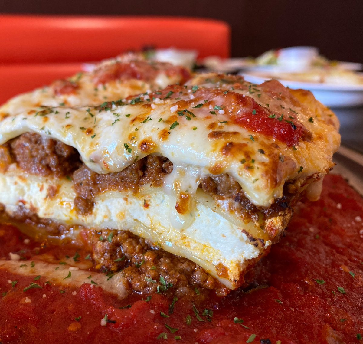patspizzalewes's tweet photo. Our homemade lasagna is the perfect rainy day dish to help you get comfy! ☔️ 

#patspizzalewes #pizzeria #lasagna #delicious #homemade #pasta #italianfood #pastalover #ricotta #rainyday #rainydays #comfortfood #foodie #foodpics #yum #yummy #pastalovers #eeeeeats #eat #comfortzone https://t.co/n6NjFga7MB