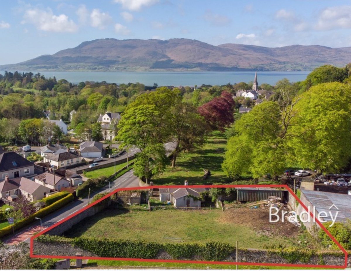 Visited this site! Not just the listed Gatehouse for sale but a listed walled garden. Walking distance to the village, the Mournes, great views over Carlingford Lough &amp;  Cooley Mountains.  bradleyni.com/the-gate-house…