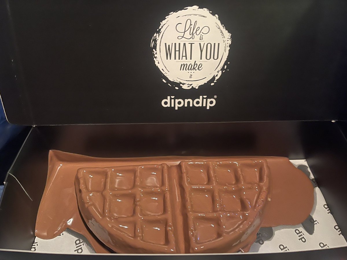 GanesanSee's tweet photo. Craving satisfied #choclover @dipndip https://t.co/Xnmfs5xxAs