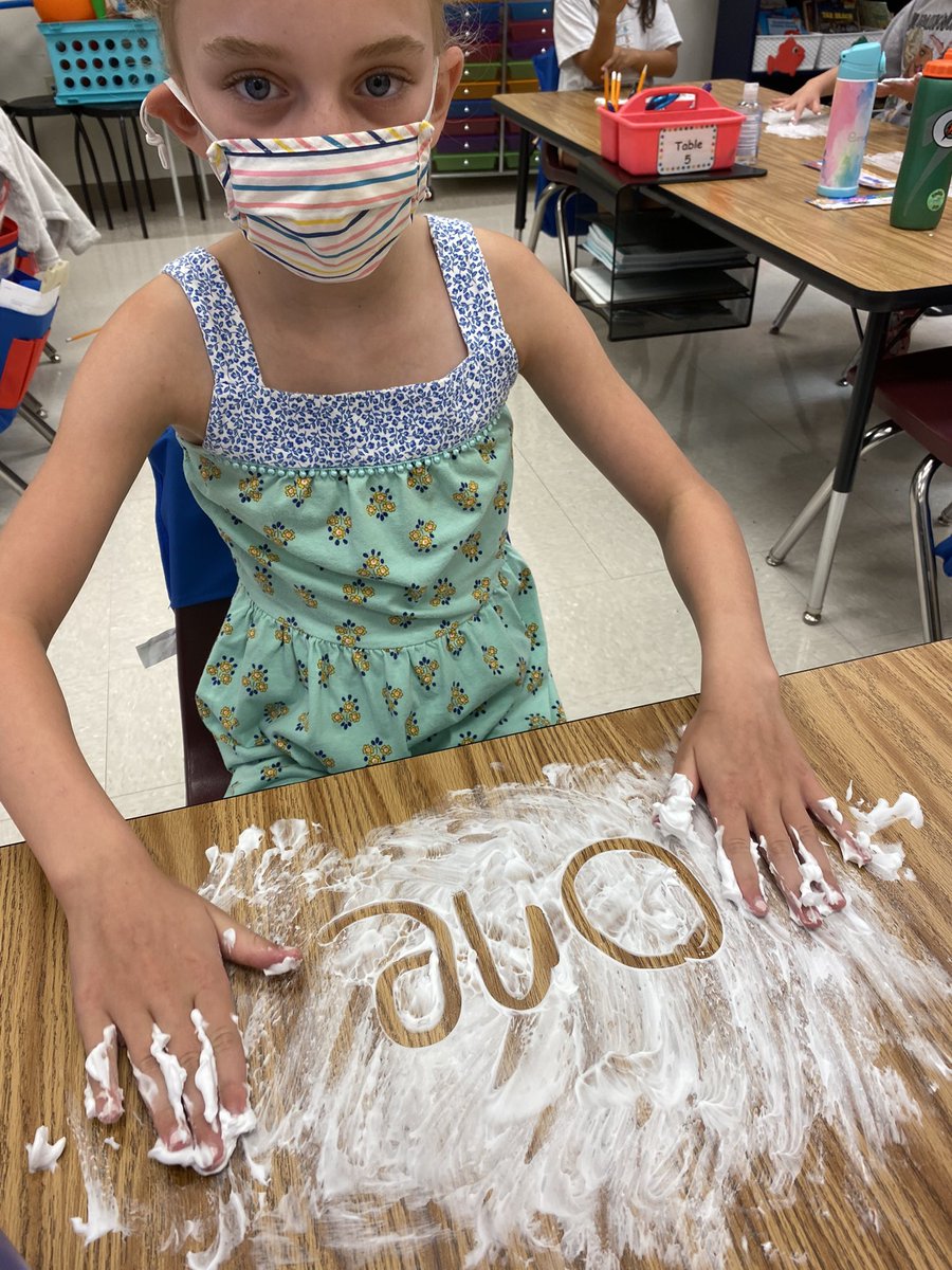 Sarah Fallon tweet media