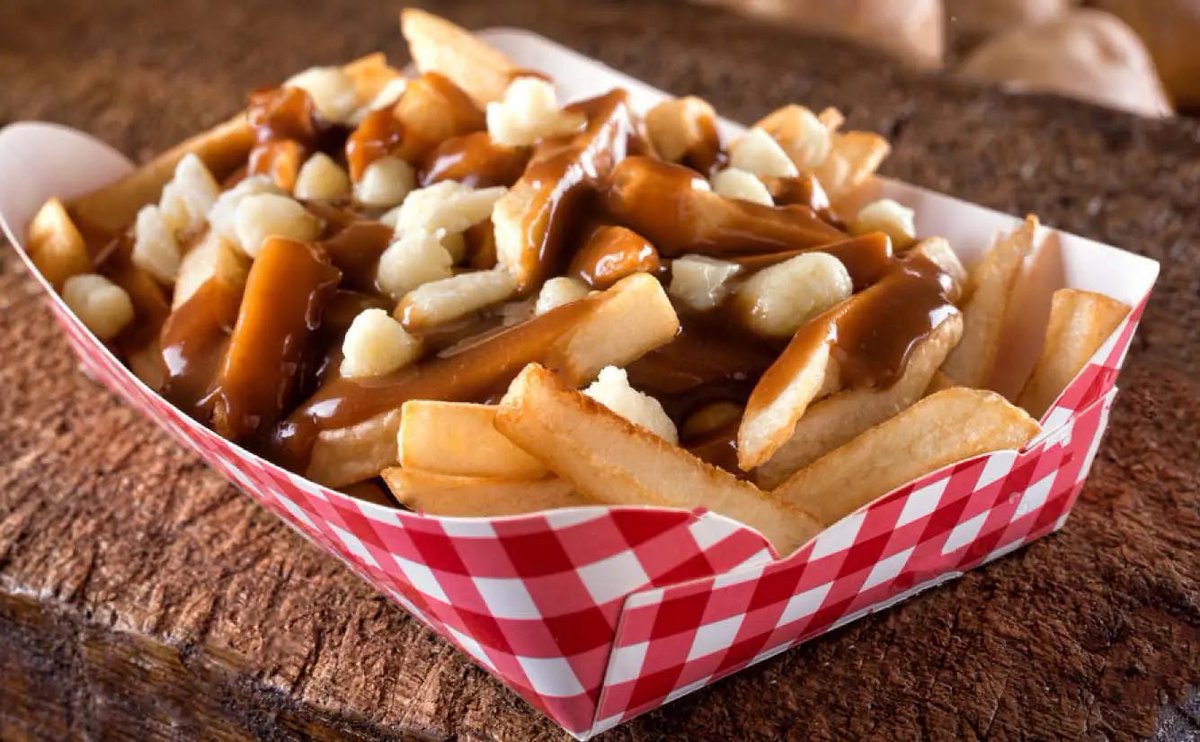 sevenbeescafe's tweet photo. At the station
Detective: So you say it’s got curd in it, sir?
Me: Yes
D: And fries? And gravy?
Me: Yes. Why do you ask?
D: They’re just some poutine questions sir! 🥁 

Catch my Sussex Poutine made with local goats curds &amp; potatoes at @FloRoadMarket tomorrow. Also vegan poutine https://t.co/D2K118zxQb