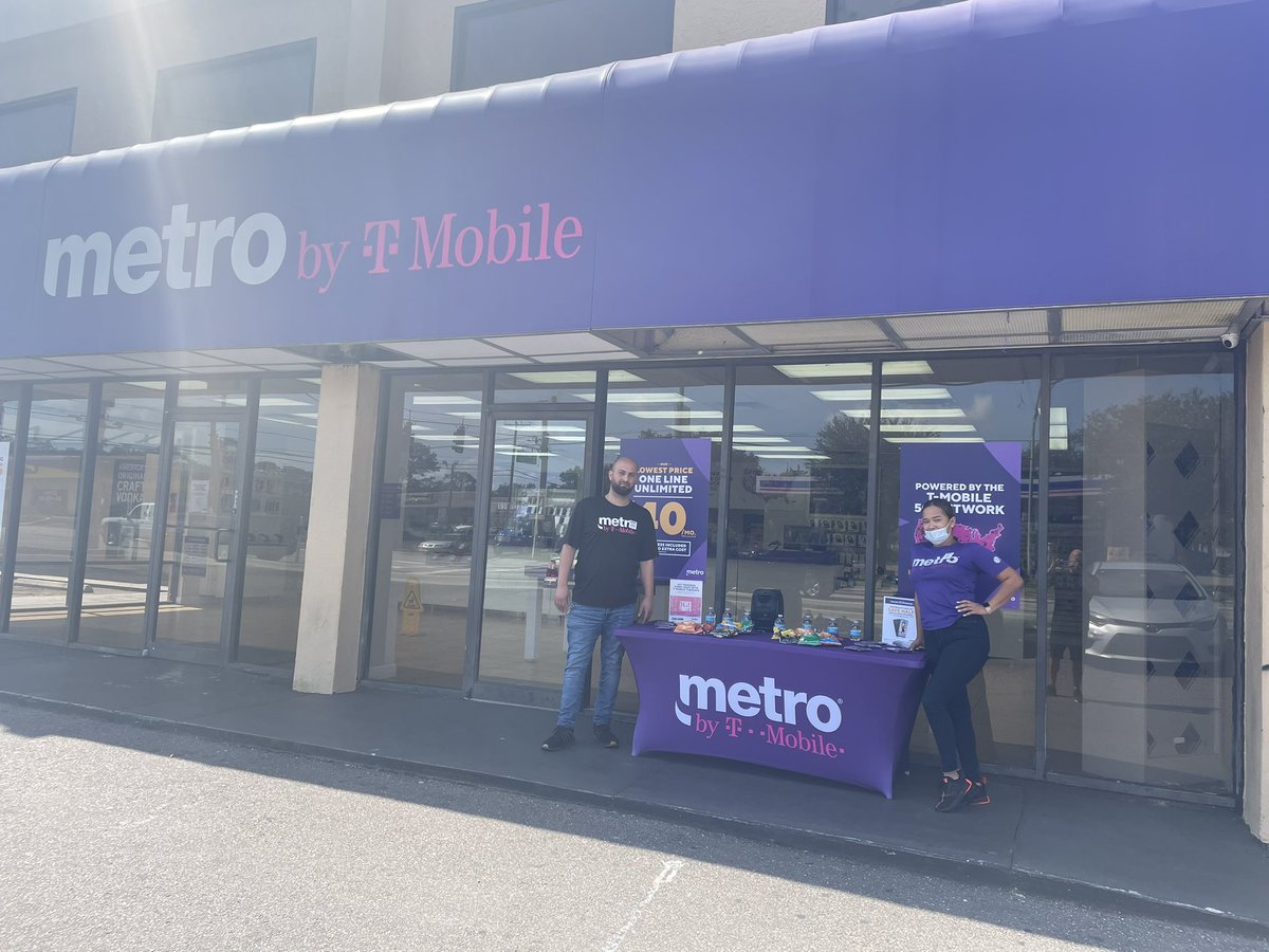 Come out to 1441 E Fletcher Ave for the best deal in wireless. We have something for everyone!  5G phones, tablets, hotspots, and accessories! #5GLeader #BestinWireless <a href="/meganpanicucci/">Megan Panicucci</a> <a href="/TonyCBerger/">Tony Berger</a> <a href="/KenMillerFLC/">Ken Miller</a> <a href="/garybenson1/">Gary Benson Jr.</a> <a href="/Mohammad_h5522/">Mohammad Hammad</a> <a href="/JonFreier/">Jon Freier</a>