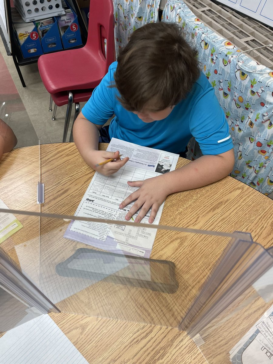 km_glover's tweet photo. Finishing up our assignments for the first full week of school 🙌🏻 https://t.co/skYwSLUAb8