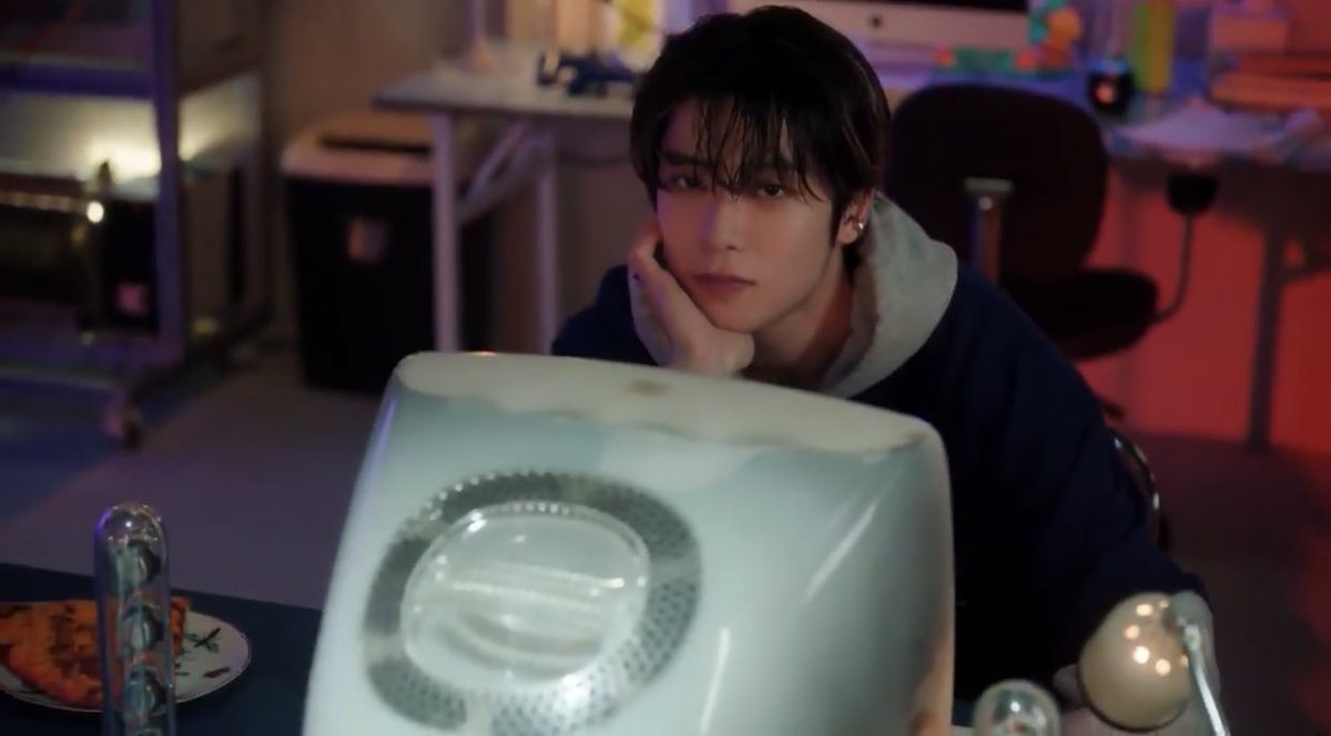 jaehyun pics tweet media