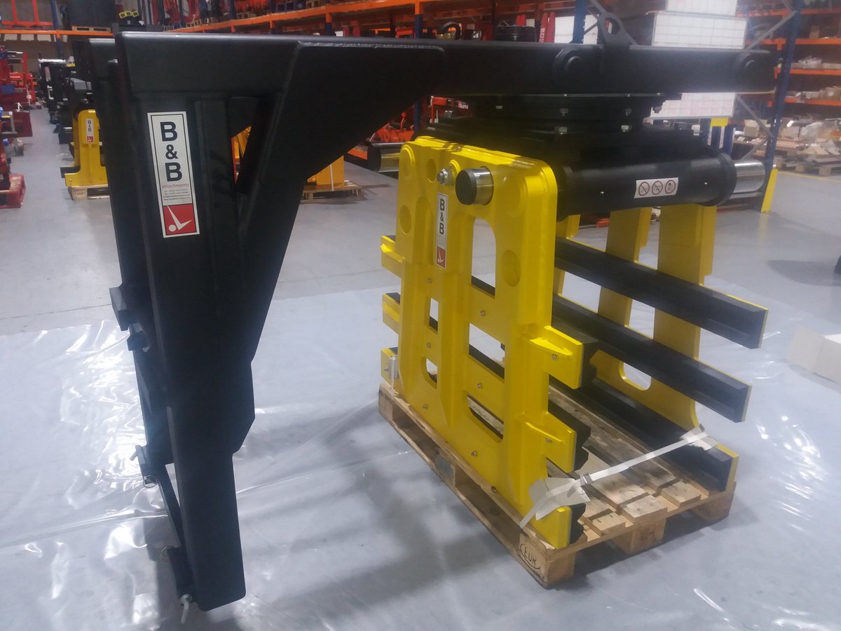 bbattachments's tweet image. Another day another BlockMaster off to improve brick and block handling. This one is making its way across the pond! #Export #Efficienthandlingbydesign #BlockMaster Contact us today to find out more!