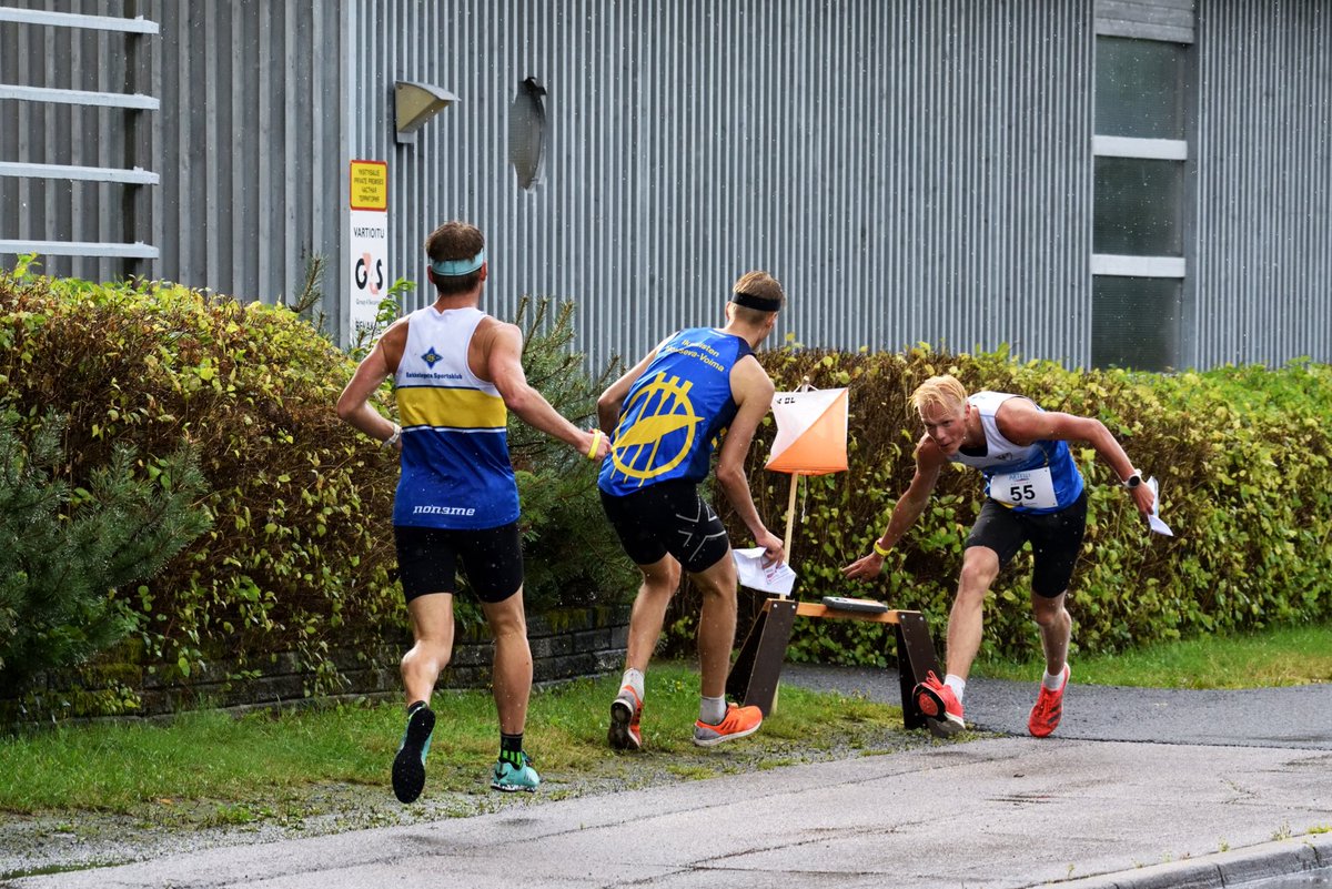 Knock out Sprint in Nokia last Sunday. Felt I had good control in the Quarter final, even if we finished 4 runners within 1 second. But in the Semi final I was 1 second/position too late to qualify for the Final. 
Results: online4.tulospalvelu.fi/tulokset/en/20…
TV reply: youtube.com/watch?v=32EAMv…