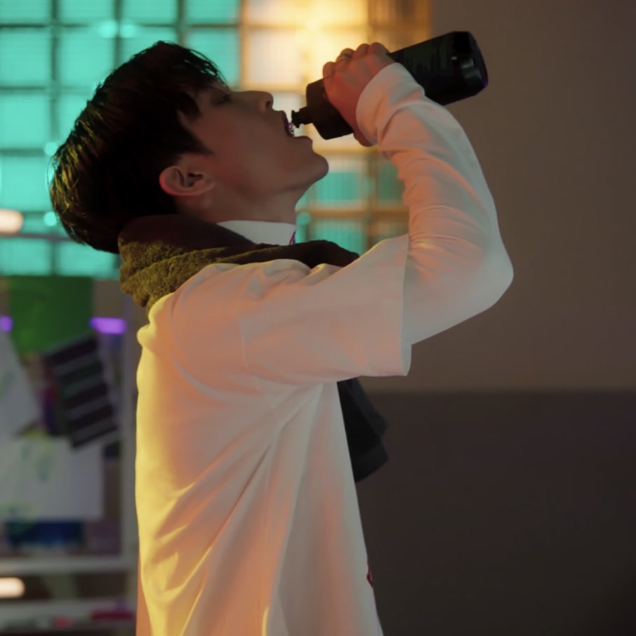 리즘 tweet media