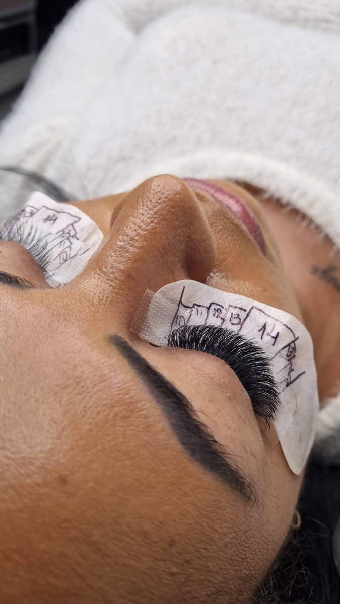 scfeminices's tweet image. Volume Russo 🦋

#lashes #lashdesign #scfeminices #cursovip #ciliosdeboneca #ciliosdediva #ciliosfioafio #cilios #facessoffice #JulietteNaAmericanas #artistapmu