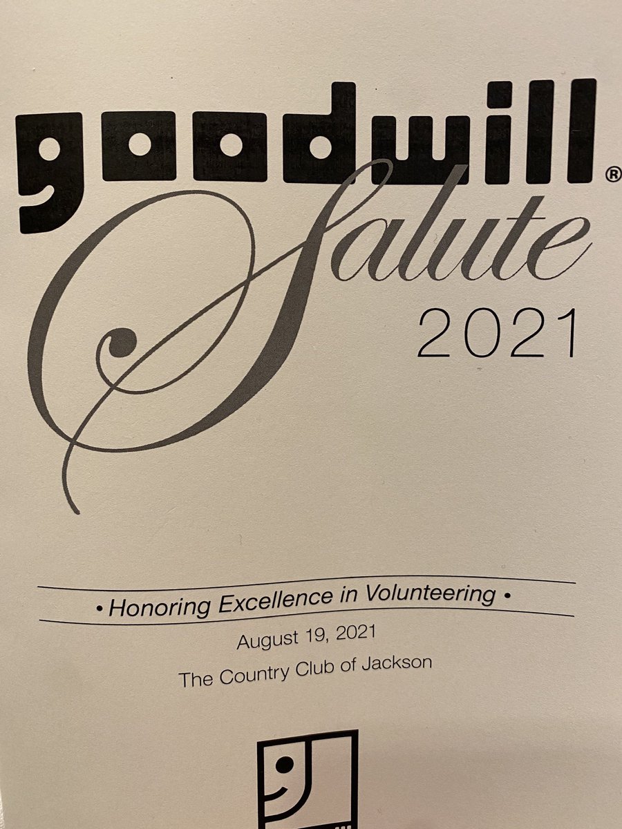 Prep Seniors Annie Flatgard, Walker Box, Ben Futvoye and Cooper Moore are honored by Goodwill Industries for their leadership leading the Goodwill Art Show for Disabled Artist last Spring.  Great leadership for our community!! Go Prep!!!