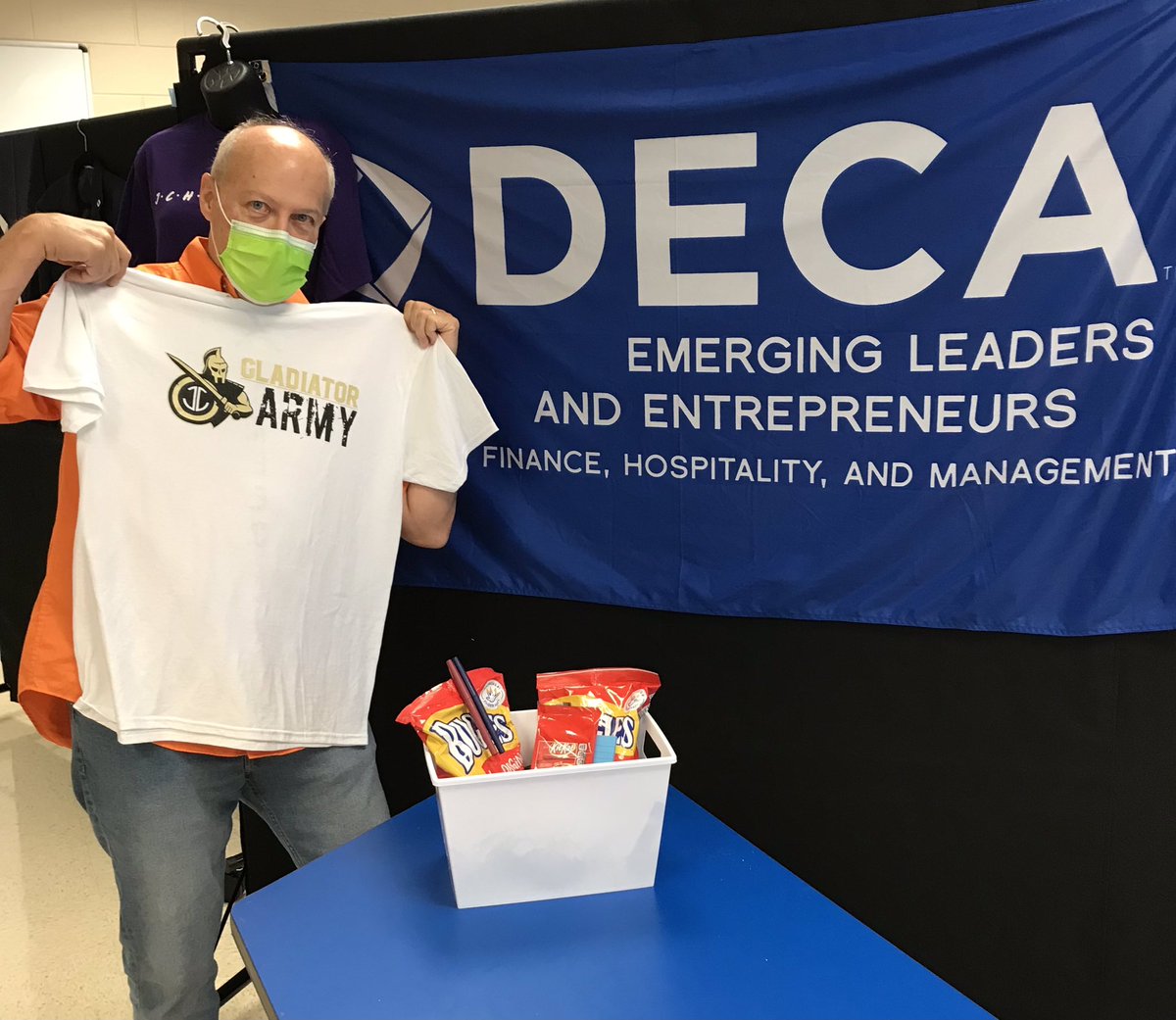 Advisor Mr. Martin gets Creed Basket for support of Spirit Days! Thanks! @LeadGladiator <a href="/JCGladiatorArmy/">Gladiator Army</a> <a href="/dr_rmyers/">Dr. Rebecca Myers</a> <a href="/MrJ_JCHS/">MrJ’sconnect</a> <a href="/Steve_Sweigart/">Steve Sweigart,Ed.D</a>