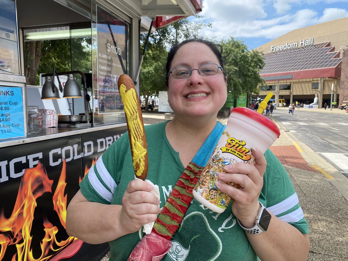 WLKYAlly's tweet photo. I couldn’t wait to get out to the @kystatefair yesterday! My first purchase every year is my footlong corndog and Mountain Dew! 
I finally met the Kizito lady after missing her twice @WLKY! #KYStateFair #Thankful #2021 #GladItsBack #Kizito https://t.co/ELxYdpWjGD