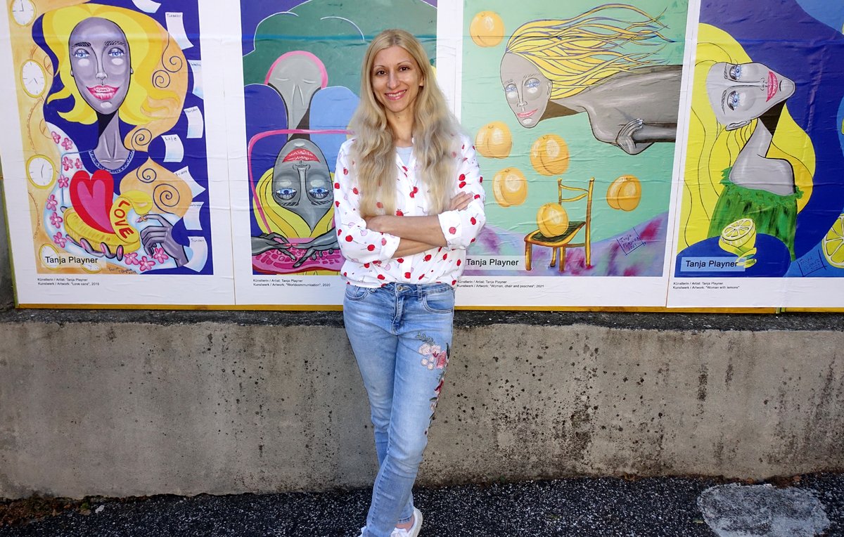 Now you can enjoy my open air exhibition in Persenbeug in the Nibelungengau Region in Austria.

Just come to the old center of Persenbeug :)

#popart #tanjaplayner #contemporaryart #museum #wellknownartists #paintings #exhibition #surrealism