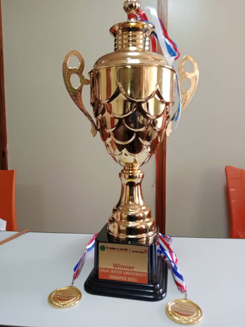 makdebateunion's tweet photo. Our team comprised of @we_are_Neo and @FortunateOkello just won the recently concluded #ITAWDEBATES inaugural debate tournament. Additionally @BensonMayanja12 was awarded best adjudicator. We are proud of the stellar performance. https://t.co/u0KLVETE7I