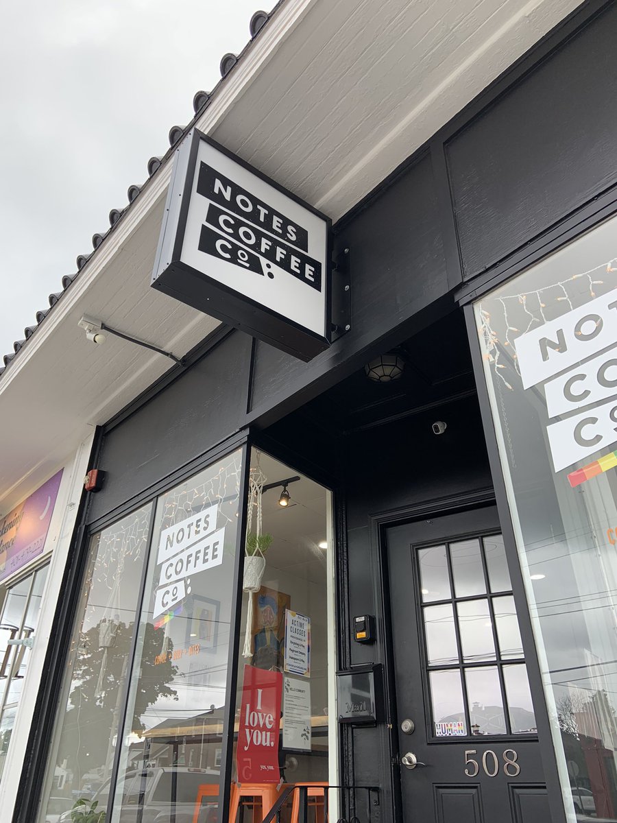 PawtucketLife's tweet photo. The best! @NotesCoffeeCo https://t.co/95vnlosRfF