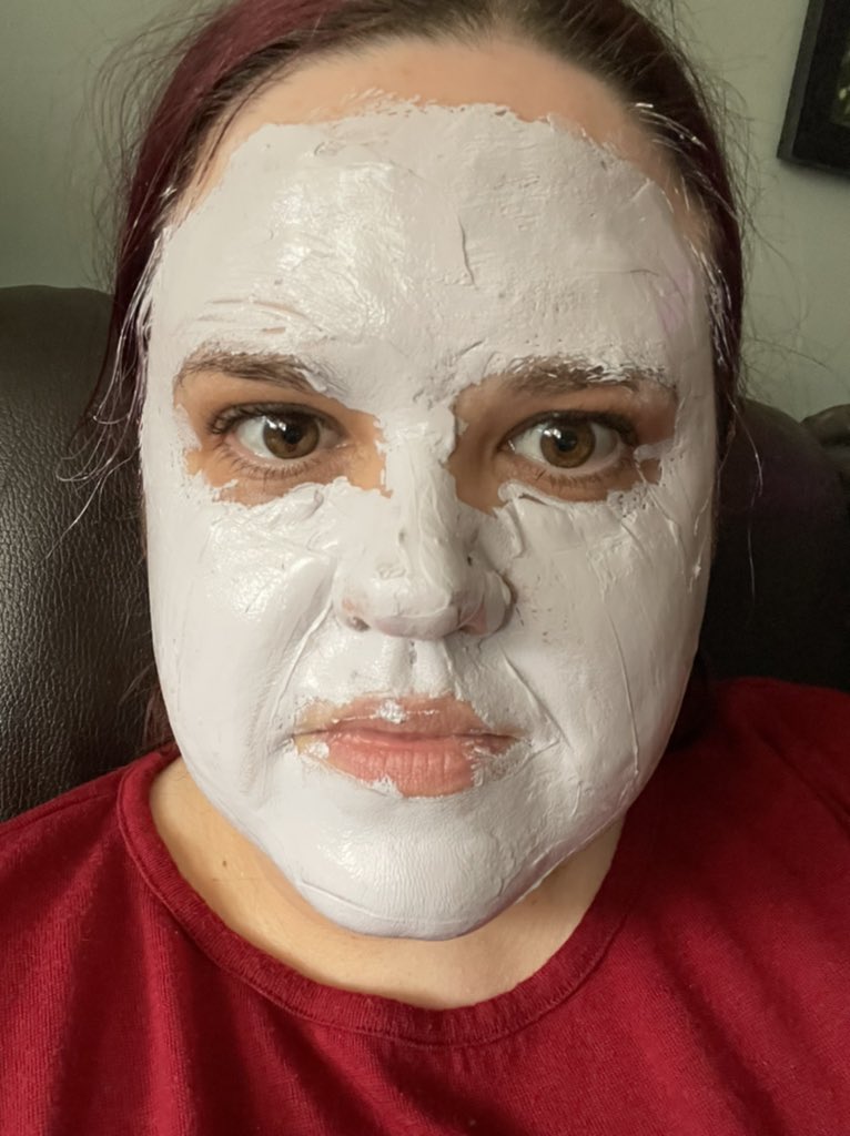 Rodgie79's tweet image. Friday evening glamour. #helloboys