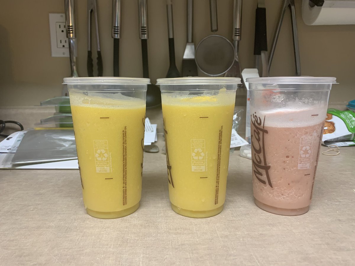 jrhockeyfan's tweet image. This was the McD smoothies I ordered last week. #notevenfull @McDonalds