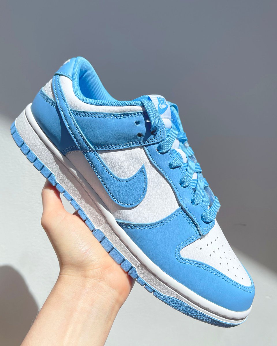 HUGE GIVEAWAY! We're giving away a pair of the Nike Dunk Low University Blue to one lucky winner. 🚀

The rules are simple:
1. Follow <a href="/TheSoleWomens/">The Sole Womens</a>
2. LIKE and RETWEET this tweet
3. Comment with your UK shoe size

Good luck! 🍀