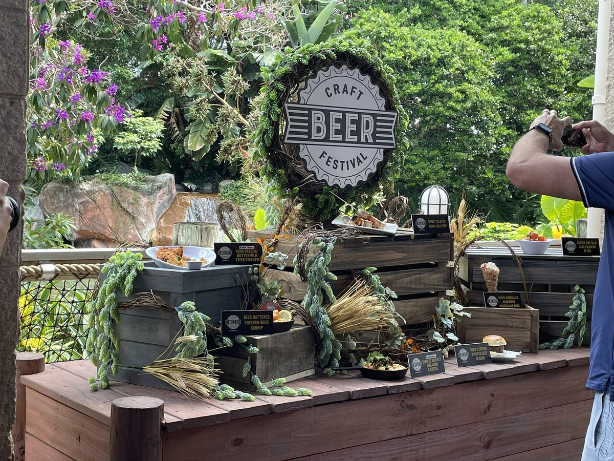 Jacob @ Touring Central Florida tweet media