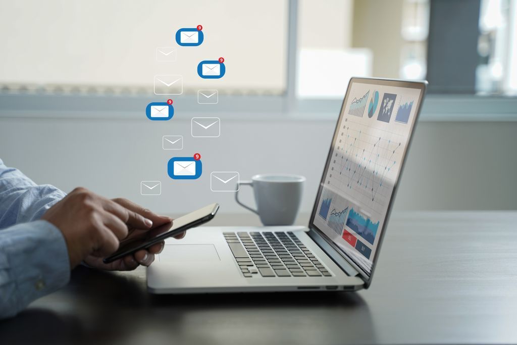 BatonRougeHUG's tweet photo. Are you using an email marketing service provider (ESP)? Learn about the top 15 ESP's of 2021 to find the right one for your business. #marketing #seostrategy #HugSpotUserGroup
https://t.co/V6xNfbGi2v https://t.co/m0ZCoVTDyH