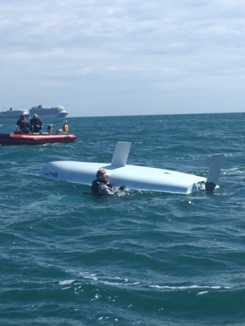 Our claims man just checking the hull of his Laser after finishing a race at the National Championship, he’s told us in the Craftinsure office it’s part of a safety check……👀🚣‍♂️#craftinsure #nationalchampionship #laser #boating #sailing