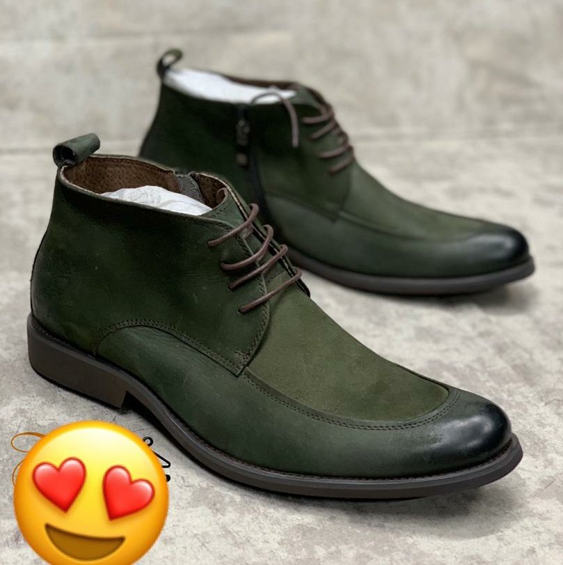 Naberzshoes's tweet photo. Order for these gentle boots at 185,000ugx in all sizes
We also have casual &amp; gentla boots,office shoes,moccasins,sandles,sneakers,allstars,vans,heals,pumps and opens
Dm or whatsApp on +256 751902113 for deliveries
Support me 
Kindly 
#Naberzshoes https://t.co/mwV3IzgEDF