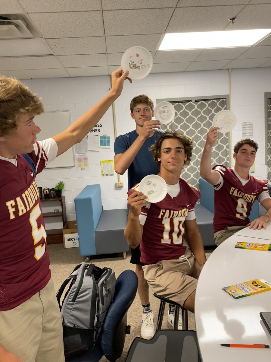 Melissa Dux tweet media