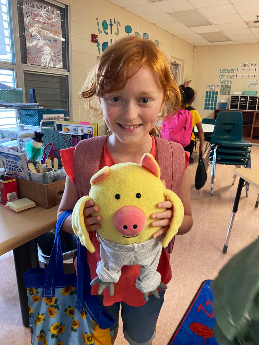Our very first #LeaderoftheWeek! 

Thank you for being a star patriot and always doing the next right thing! Have an amazing weekend with Little Joe! Can’t wait to hear about your adventures🐥🐷 

<a href="/VMEPatriots/">Veterans Memorial Elementary</a> <a href="/3rdVme/">3rd Vme</a> <a href="/collierschools/">Collier County Public Schools</a>
#UnleashGreatness #WeAreVME