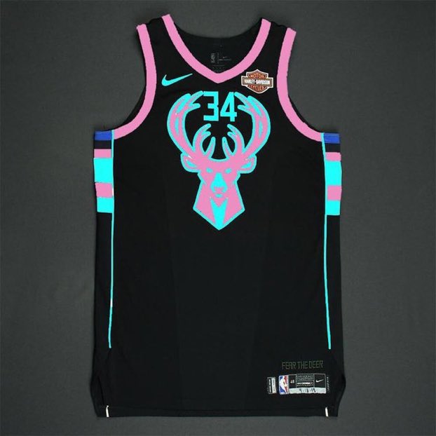 Craigory Smith, KXCN on X: FIRST LOOK: An exclusive for KXCN, The  Milwaukee Bucks 'City' Edition jerseys for the 2021-2022 season have  leaked. A Milwaukee Vice theme it appears.  / X