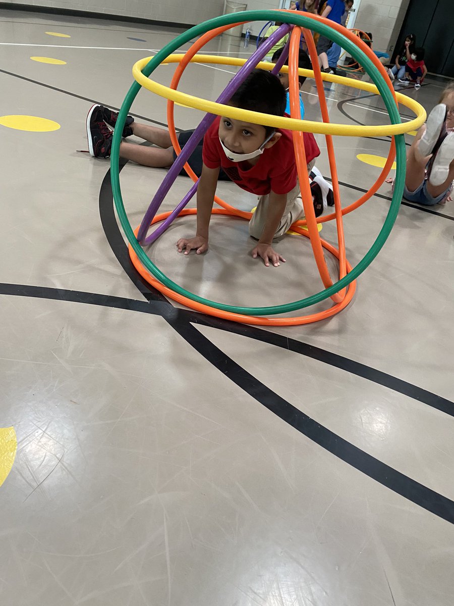 alcodray_duke's tweet photo. Hula huts! Reminiscing about summer 🏝🌸. A great start to the year @DukeElem !! @mzjonesclass https://t.co/iumKDX2mAG