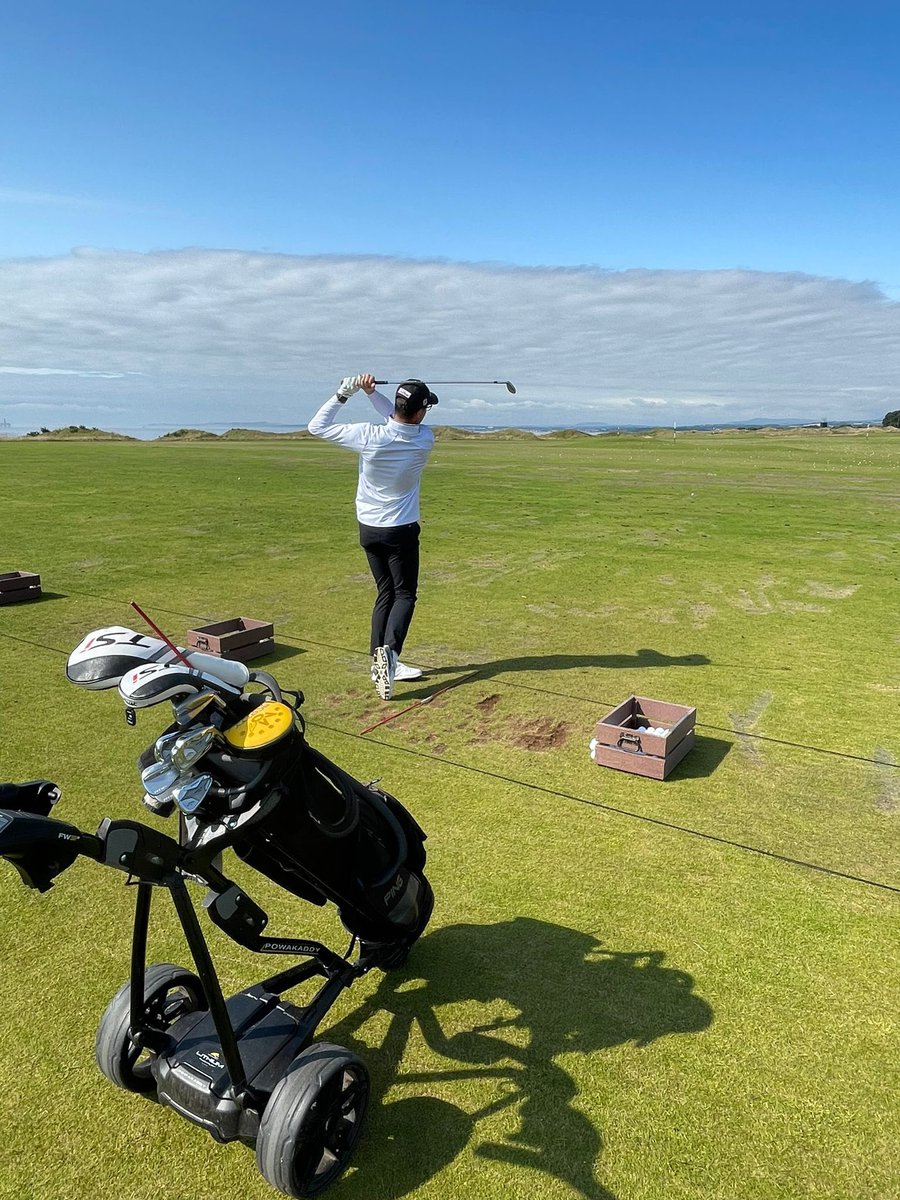 nikita_murdoch's tweet photo. It’s been a pleasure @dumbarniegolf! Fantastic first day in Scotland with the old man @tercmur! 🏴󠁧󠁢󠁳󠁣󠁴󠁿🏌🏻☝🏻#holeinone https://t.co/zHfbAmPjIU