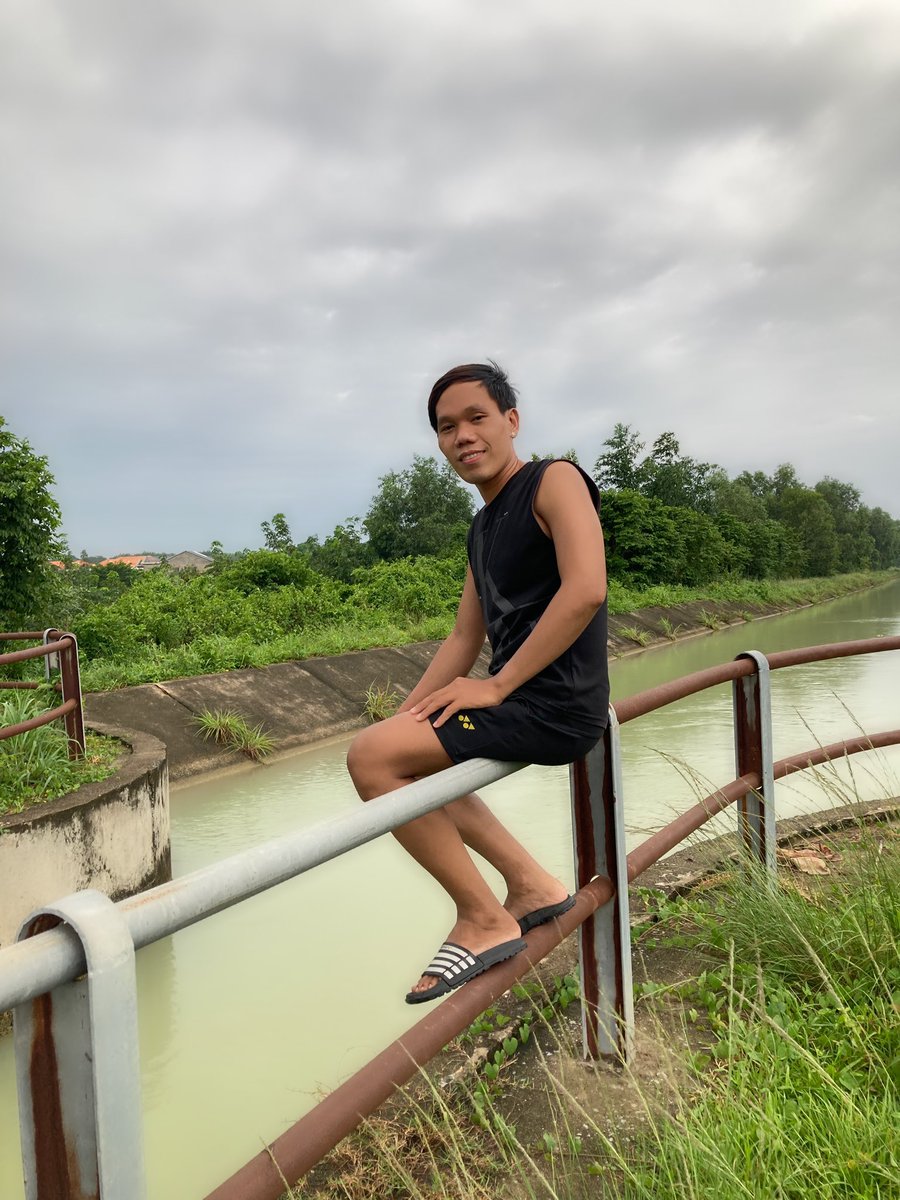 phiphi1986's tweet photo. Tam kenh https://t.co/KCDnkaJ1KP