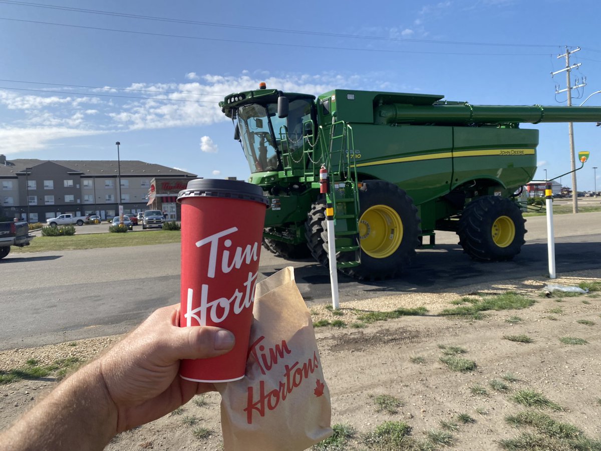 John Guelly🌱🚜🇨🇦 tweet media