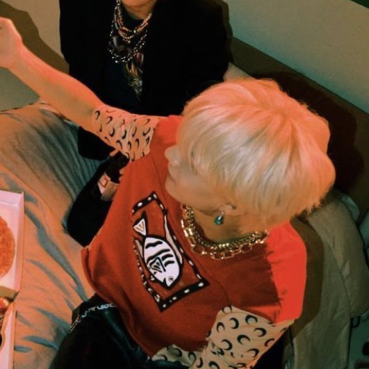 itfeelstory's tweet photo. 🍕❤️‍🔥 https://t.co/Pce6xODE2h