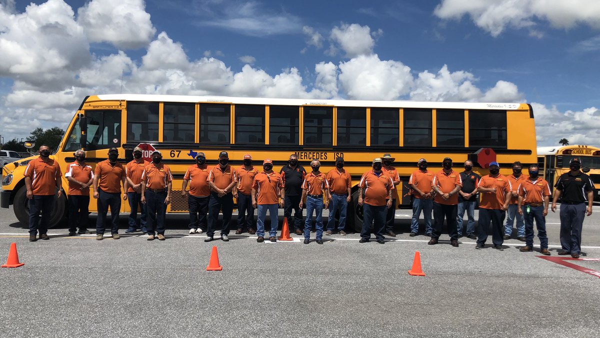 MISD_Trans_Dept's tweet photo. We are ready! #BusDriverPride #SafetyFirst #TigerPride https://t.co/s62goYuFMT