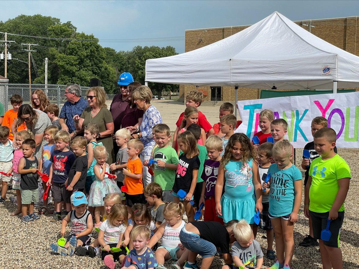 Beth Townsend (@bethtownsendiwd) on Twitter photo Great to be in Jefferson this morning for the groundbreaking of the Greene County Early Learning Center! GCELC received over $469K in Child Care Challenge/DHS grants to expand child care center. Definitely #GrowthHappensHere! Great to be in Jefferson this morning for the groundbreaking of the Greene County Early Learning Center! GCELC received over $469K in Child Care Challenge/DHS grants to expand child care center. Definitely #GrowthHappensHere!