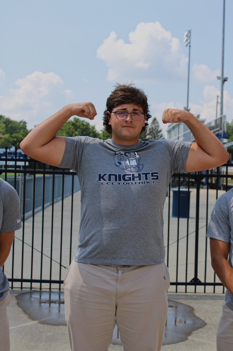 Let’s get HYPED‼️ First game of the season tonight. Support your CC Knights by ordering a Knights LCC Football shirt🏈 #FAM1LY #AMDG #GetYourGear

armory.lcss.org/product-page/c…