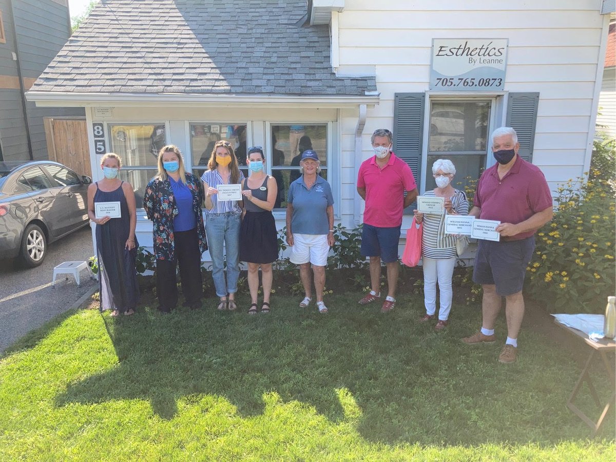 We would like to thank Susan Daglish, along with the Muskoka Lakes Heritage Committee for their help in developing this Historic Home Plaque initiative!
A presentation was held yesterday afternoon and the first Historic Home Plaque was unveiled at 85 Joseph Street in Port Carling