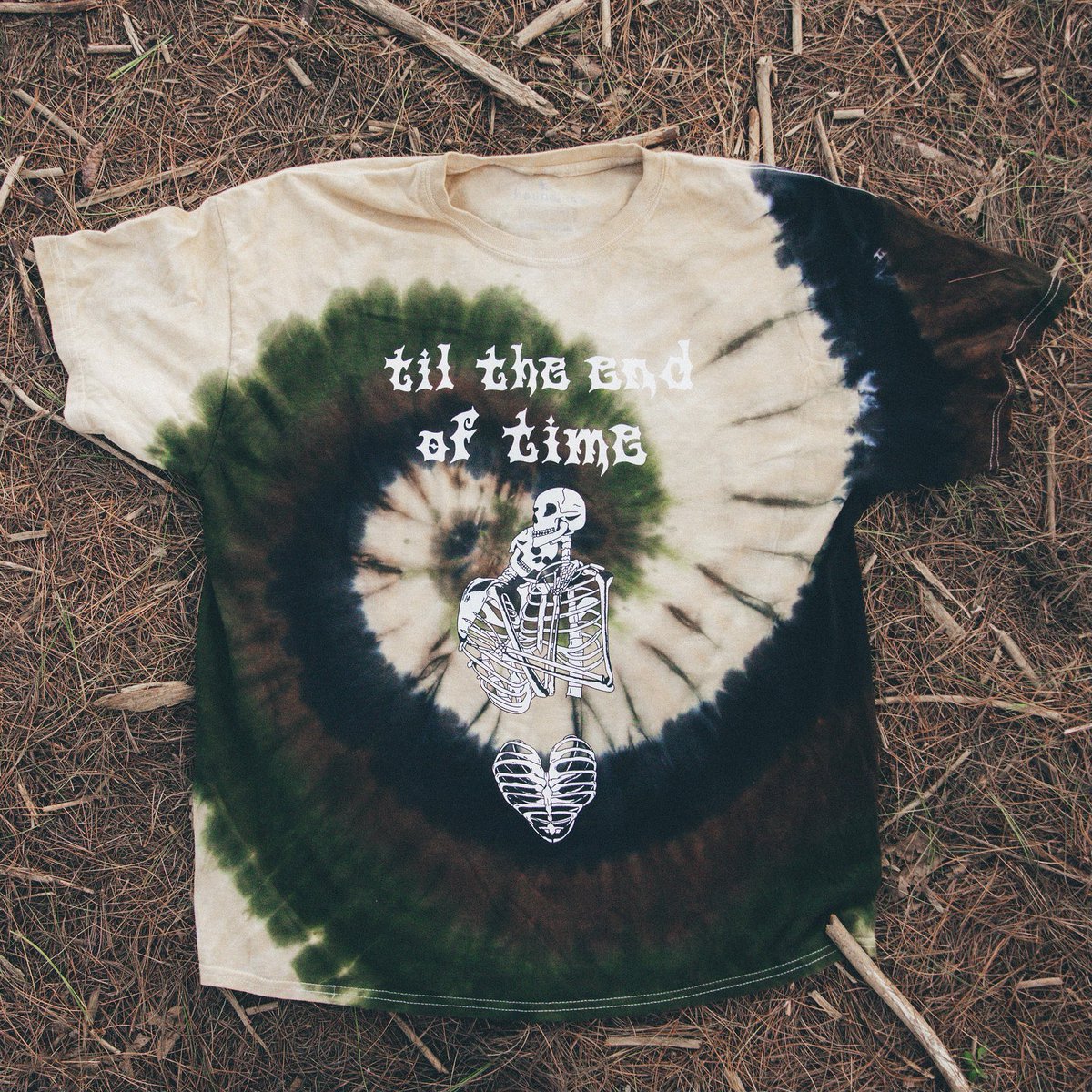 beboundlessclo's tweet photo. “Til The End of Time” camo swirl available now! link in bio! 🤎 https://t.co/FRzKSTsoF5