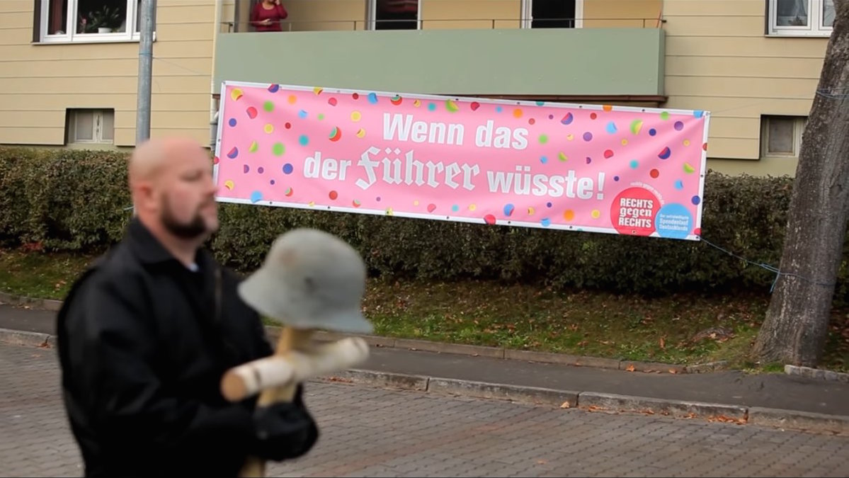These are probably the world's most involuntary walkathons: A German NGO is using neo-Nazis marches to raise funds for anti-racism initiatives. #Germany #racism 👉 tinyurl.com/2mc2m9es
