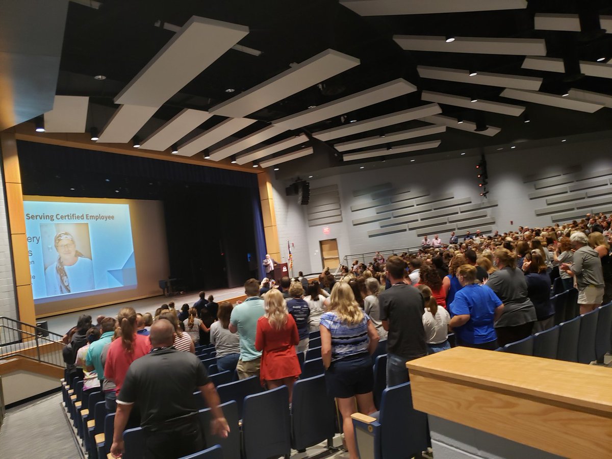 Here in <a href="/WestCler/">West Clermont Schools</a> we honor our Pack Leaders. 43 years of service and counting! #standingovation #kindergartenhero <a href="/SummersideElem/">Summerside ES</a> has a gem in Ms. Emery!