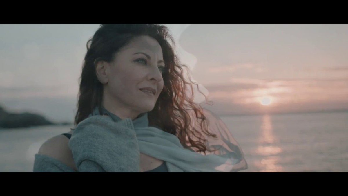 AlessiaRamusino's tweet image. Watch this ...  😍 buff.ly/2sfyOSd

#irisfields #videoclip #songwriter #memories