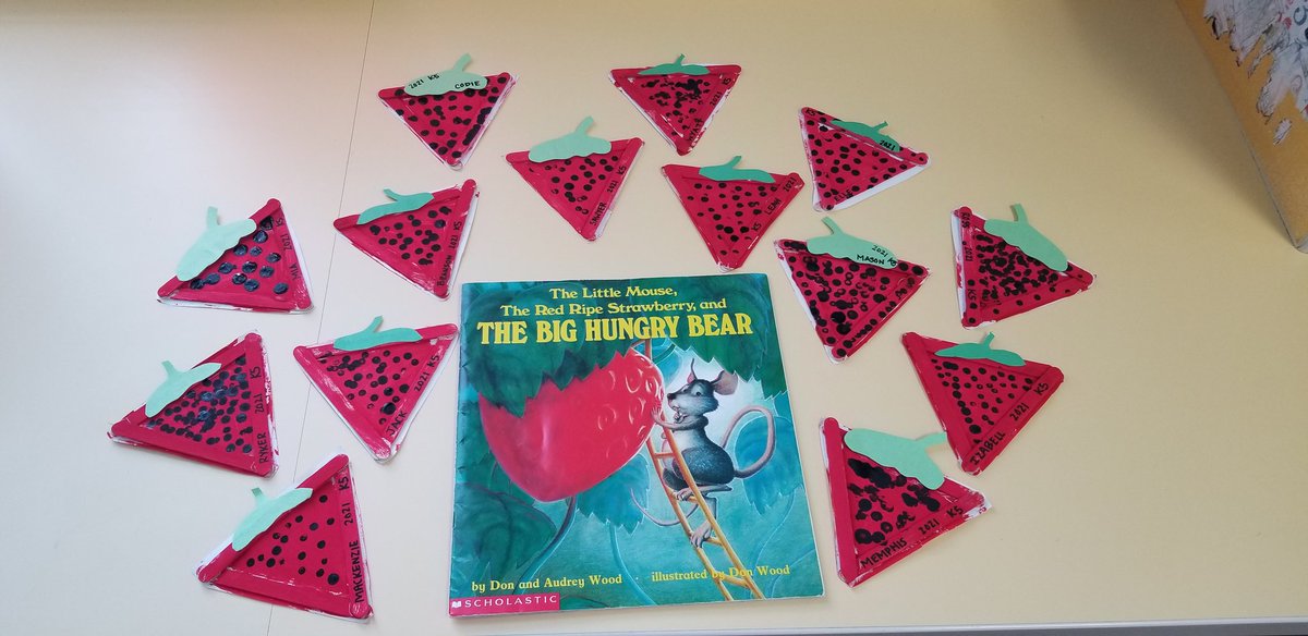 We made red strawberry magnets this week to go along with this fun story!#K5 #colorweek #backtoschool